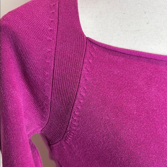 NY & Co Magenta 3/4 Sleeve Top With Square Neckline XS - Picture 2 of 8